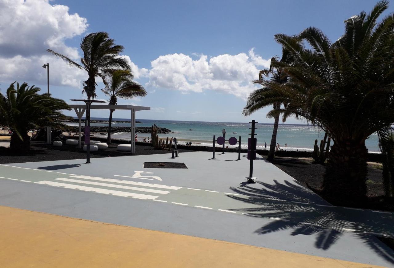 Sunny Self-Catering Apartment Costa Teguise, Lanzarote, Spain Buitenkant foto