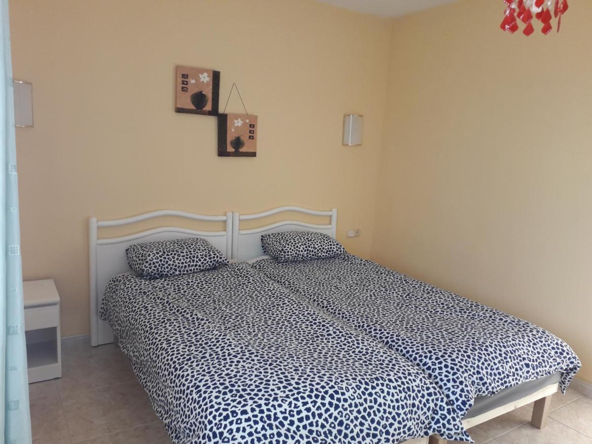 Sunny Self-Catering Apartment Costa Teguise, Lanzarote, Spain Buitenkant foto