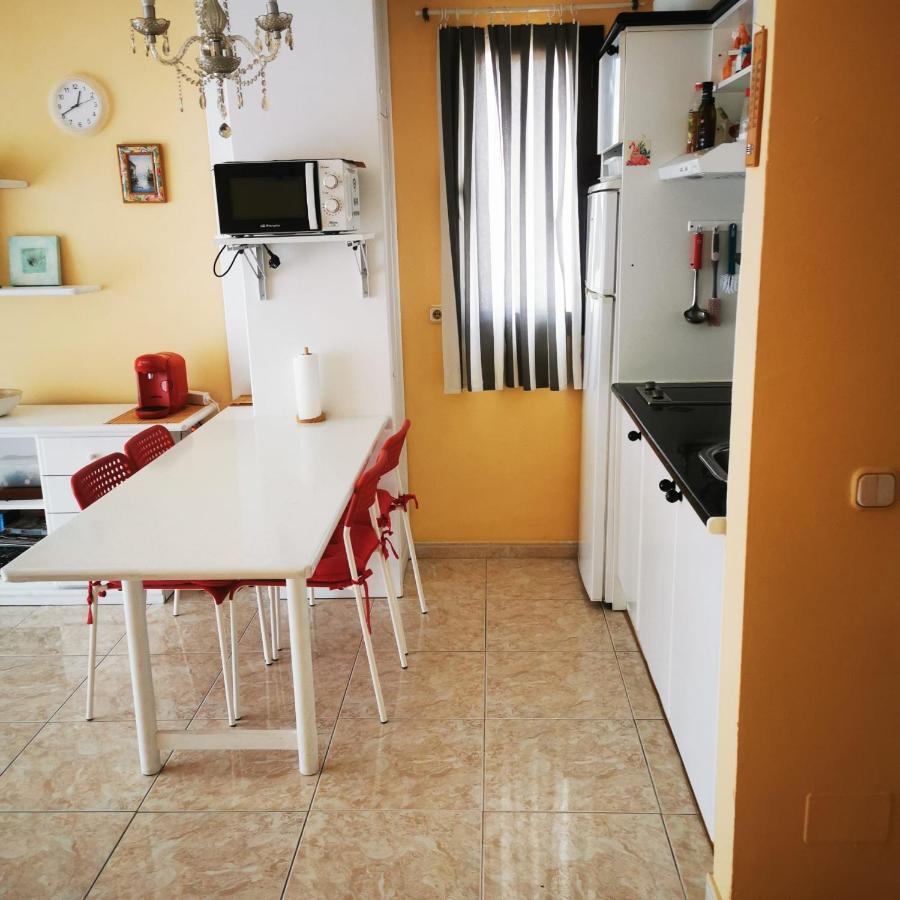 Sunny Self-Catering Apartment Costa Teguise, Lanzarote, Spain Buitenkant foto