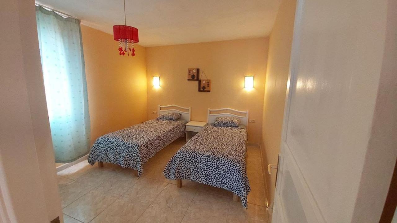 Sunny Self-Catering Apartment Costa Teguise, Lanzarote, Spain Buitenkant foto